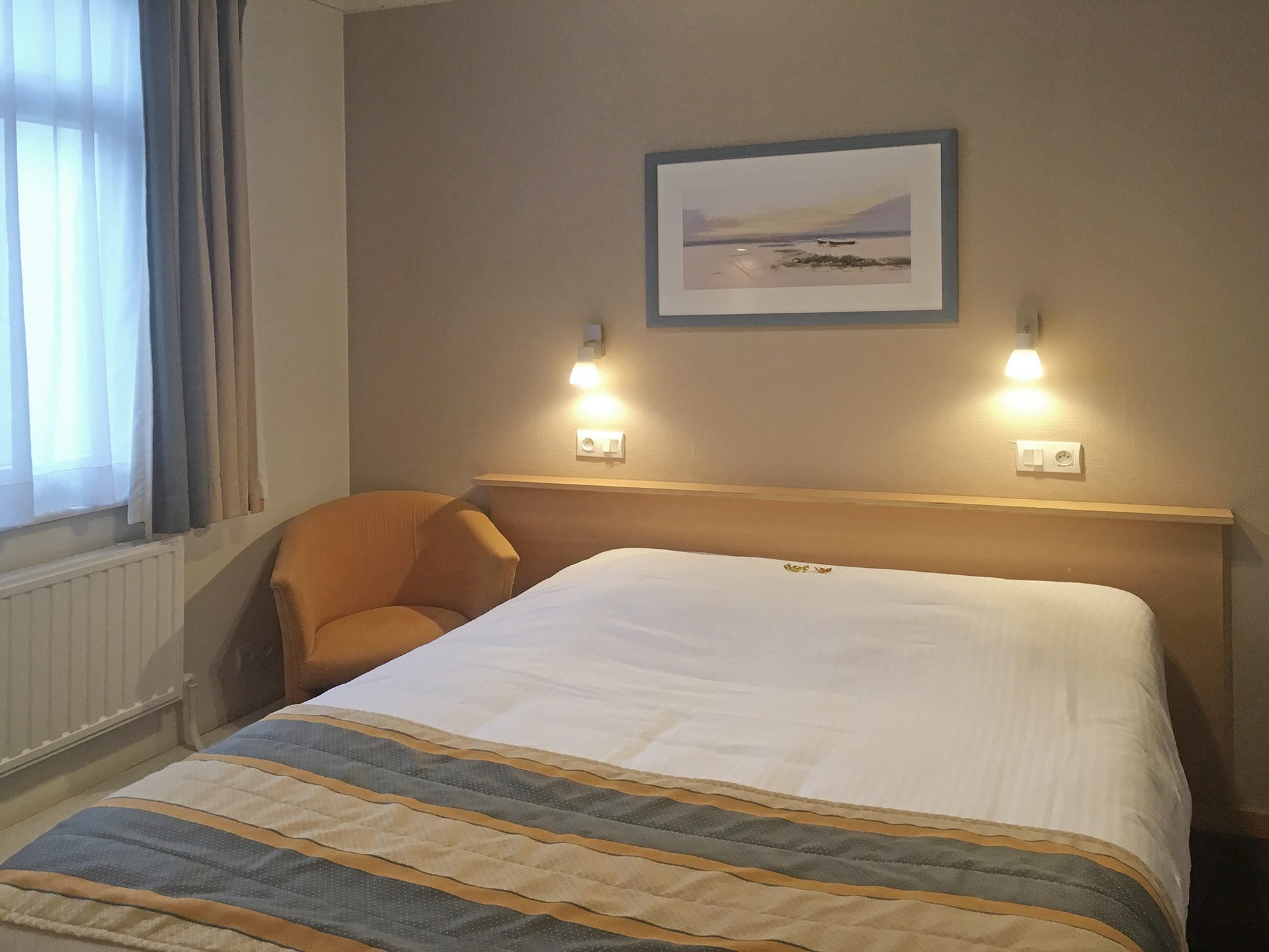 Comfort eenpersoonskamer - Hotel Du Commerce