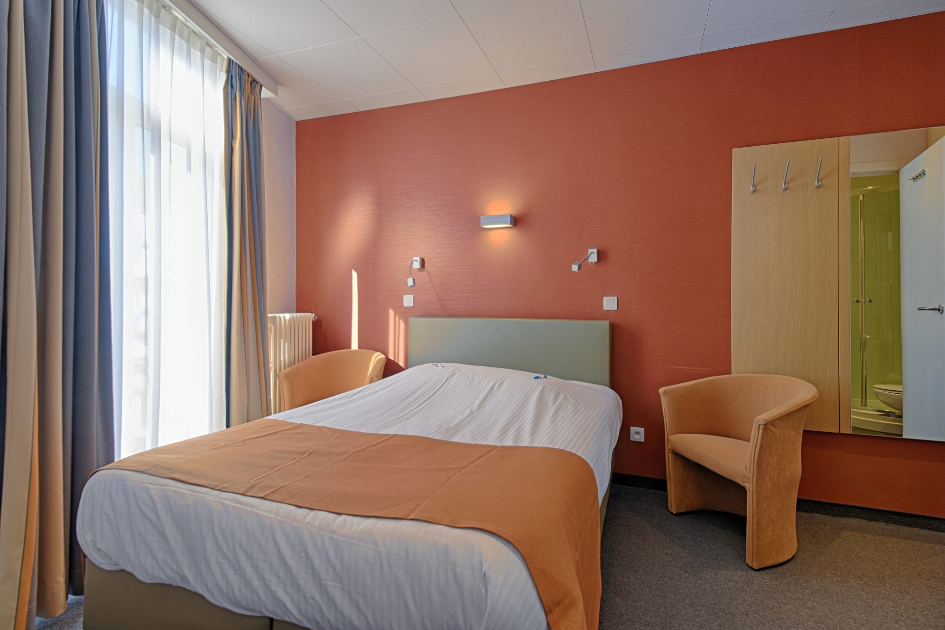 Chambre familiale confort – 4 personnes - Hotel Du Commerce