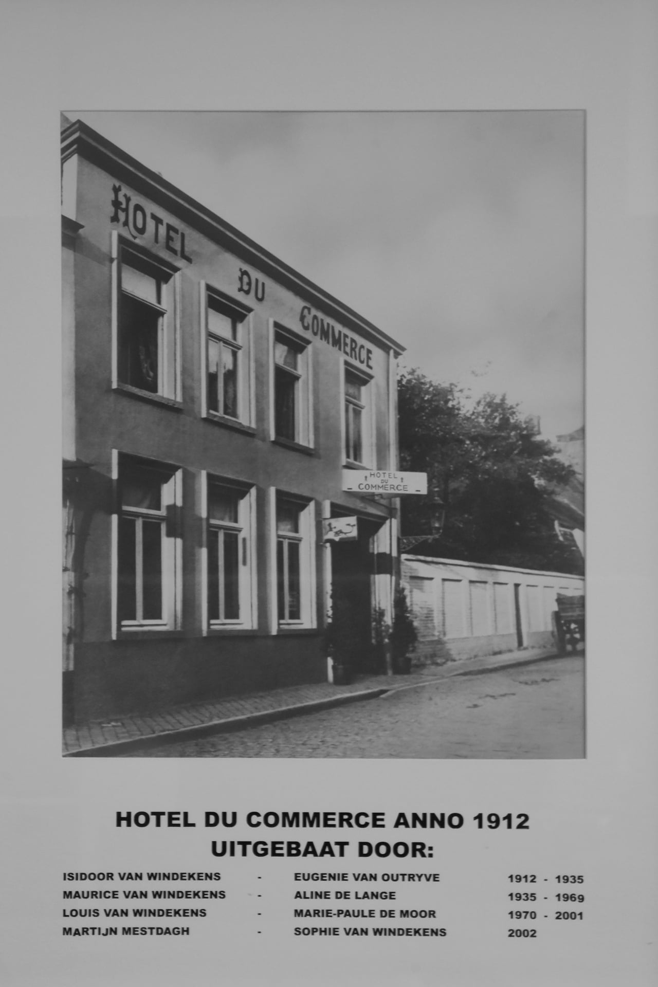 Hôtel - Hotel Du Commerce